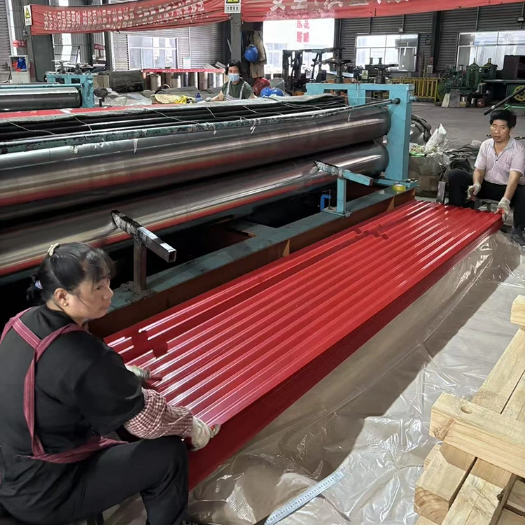 रंग लेपित नालीदार धातु छत